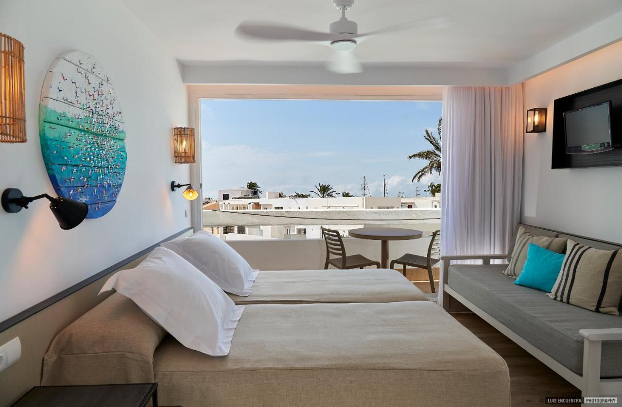 Apartamentos Sabina Playa La Savina  Bagian luar foto